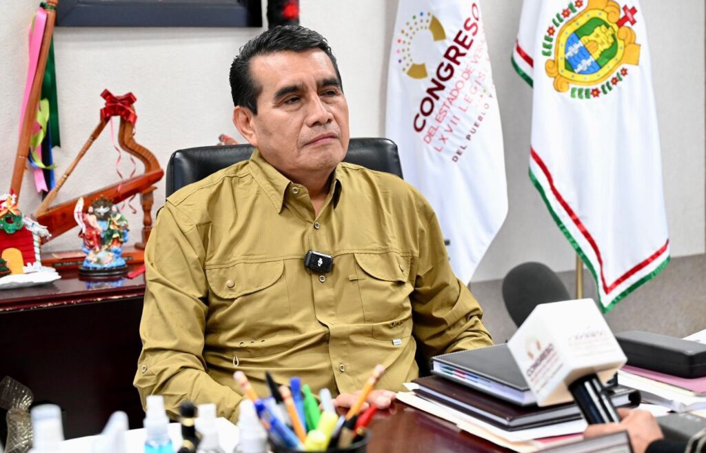 PRI miente, alcaldes buscan pasarse a Morena: Esteban Bautista