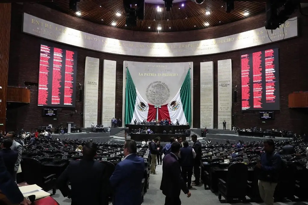 Diputados aprueban cambios a Ley de Derechos de Autor