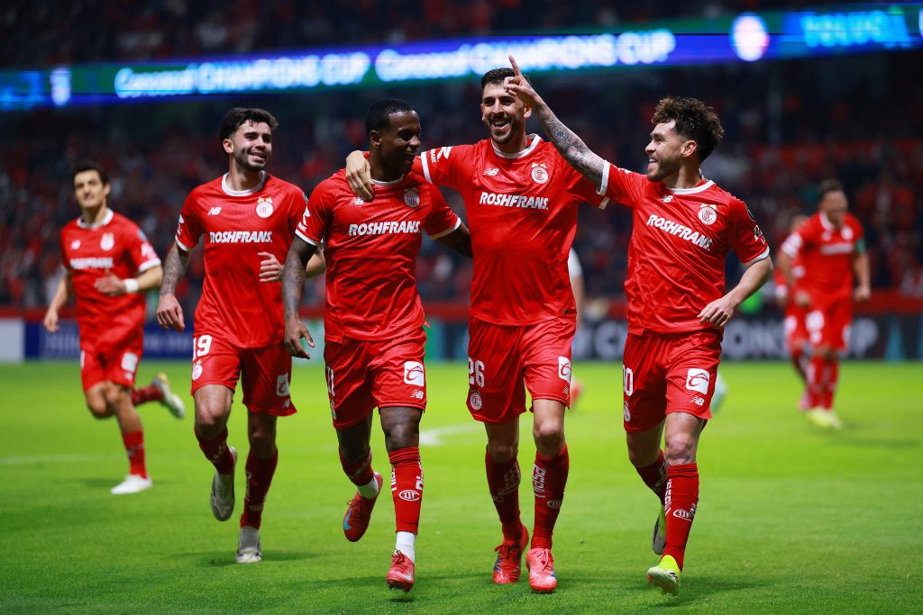 Toluca golea en el ‘infierno’ a LAFC; enfrentará a Tigres en la Final de la Concachampions