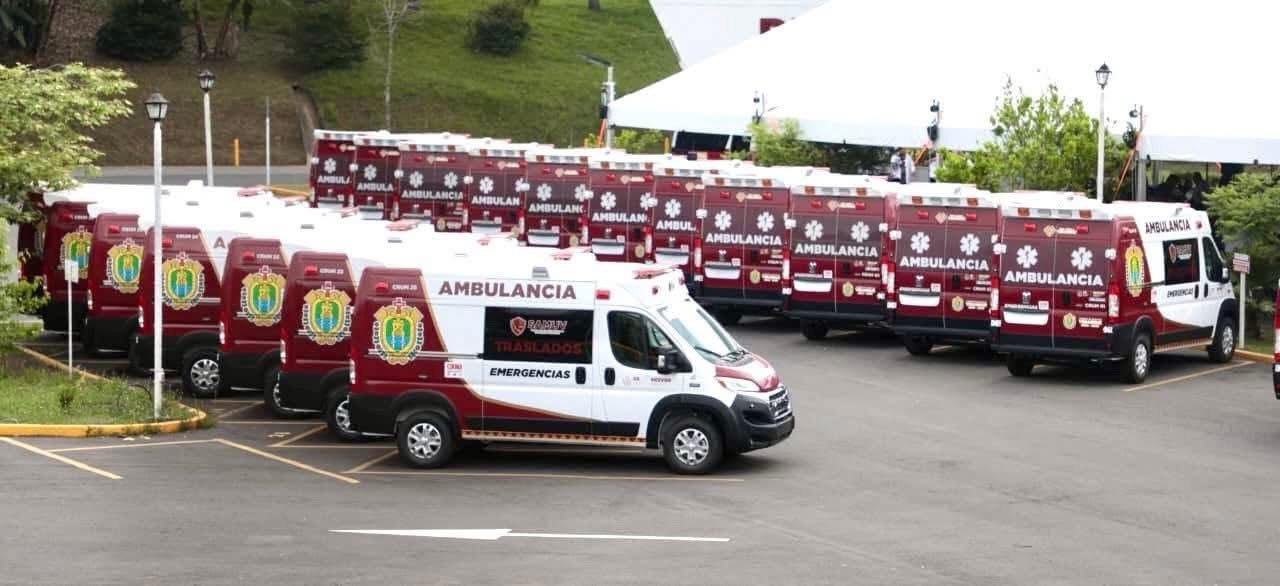 Gobierno del Estado entrega 30 ambulancias a hospitales&nbsp;