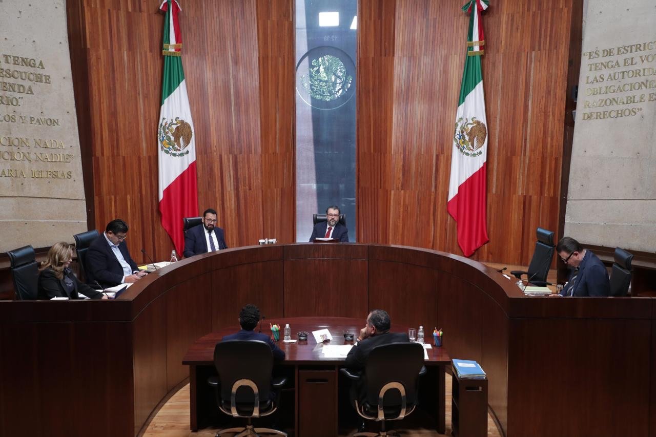 Por “apropiación simbólica” de México, TEPJF ordena cambiar el nombre y los colores a “Somos MX”
