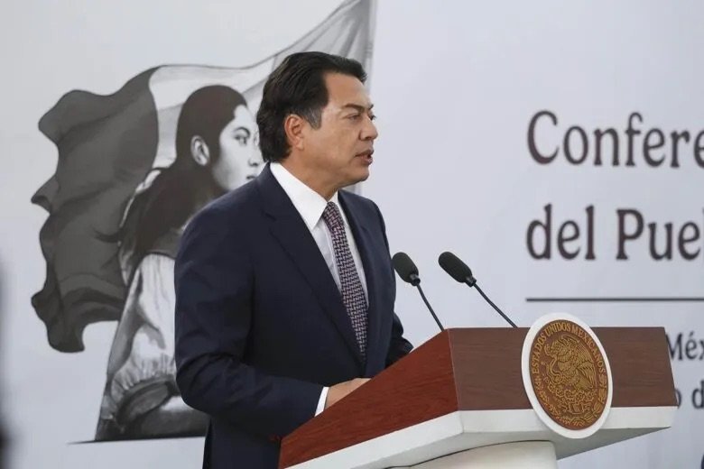 Más del 81% de docentes respalda regular el uso de celulares en las escuelas: SEP