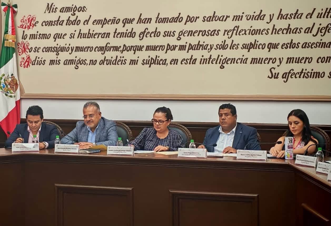 Ayuntamiento de Xalapa presenta avances de obra pública ante el Consejo de Desarrollo Municipal
